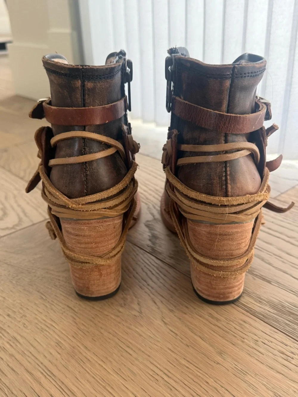 Freebird Carter Ankle Boots - Picture 4 of 4